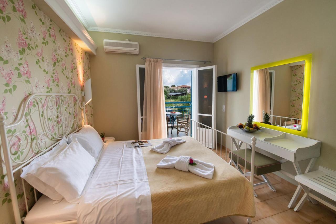 Sunny Garden Hotel Nydri  Exterior foto